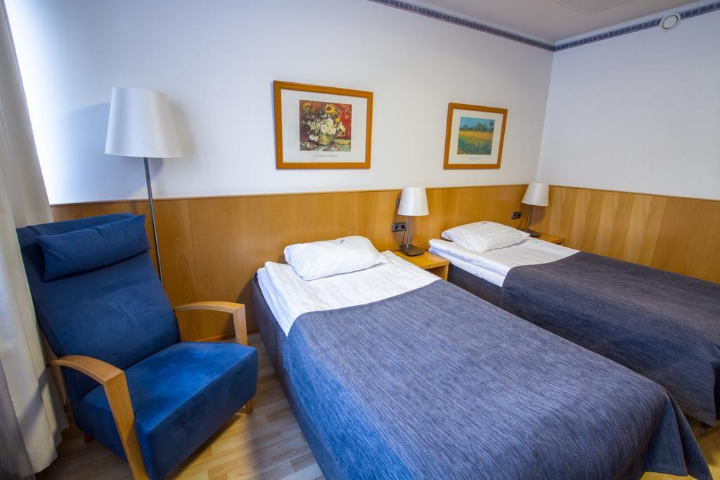 Economy Hotel Savonia Kuopio Dış mekan fotoğraf