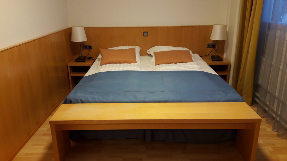 Economy Hotel Savonia Kuopio Dış mekan fotoğraf