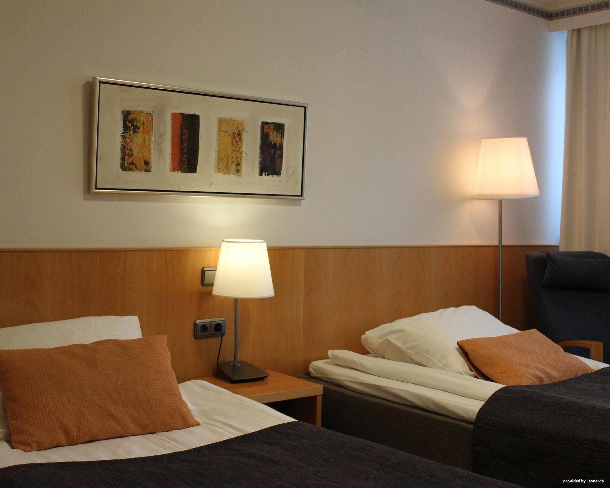 Economy Hotel Savonia Kuopio Dış mekan fotoğraf