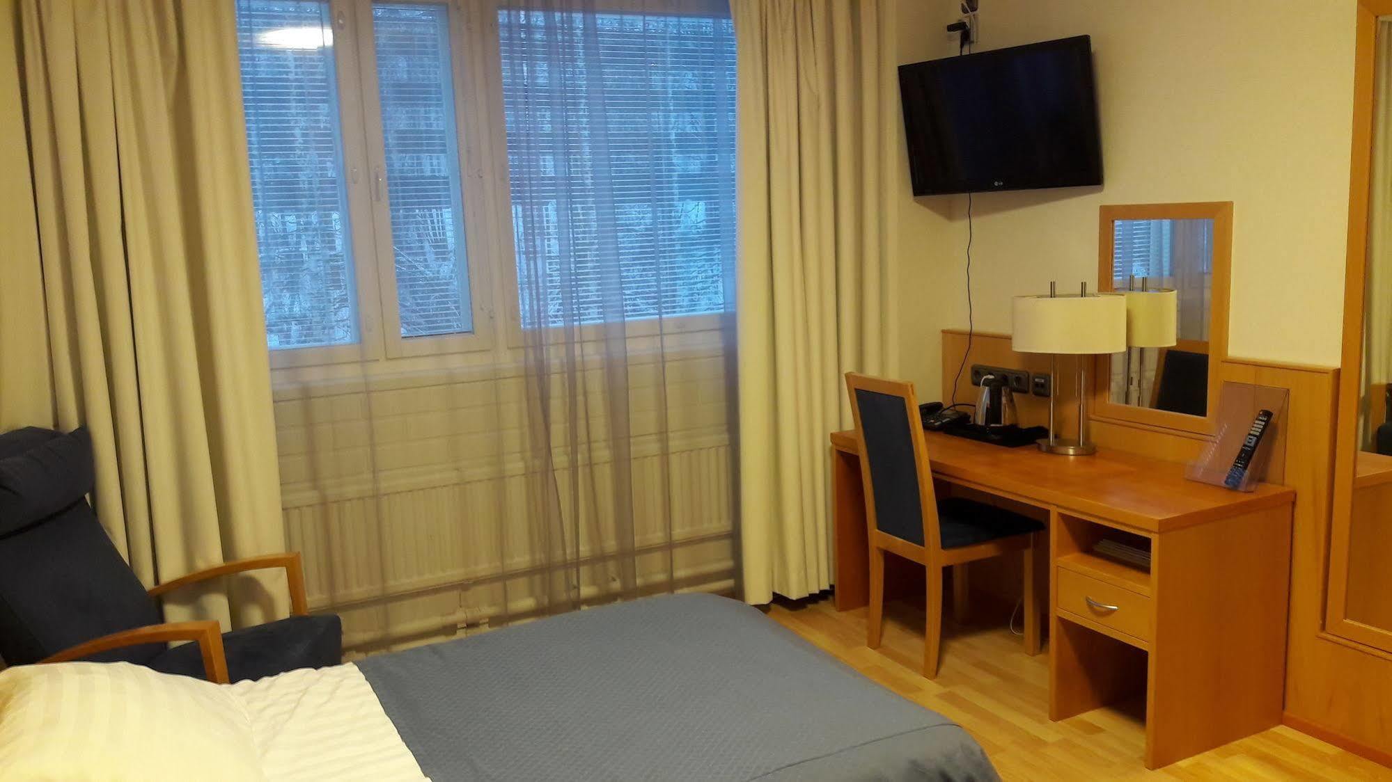 Economy Hotel Savonia Kuopio Dış mekan fotoğraf